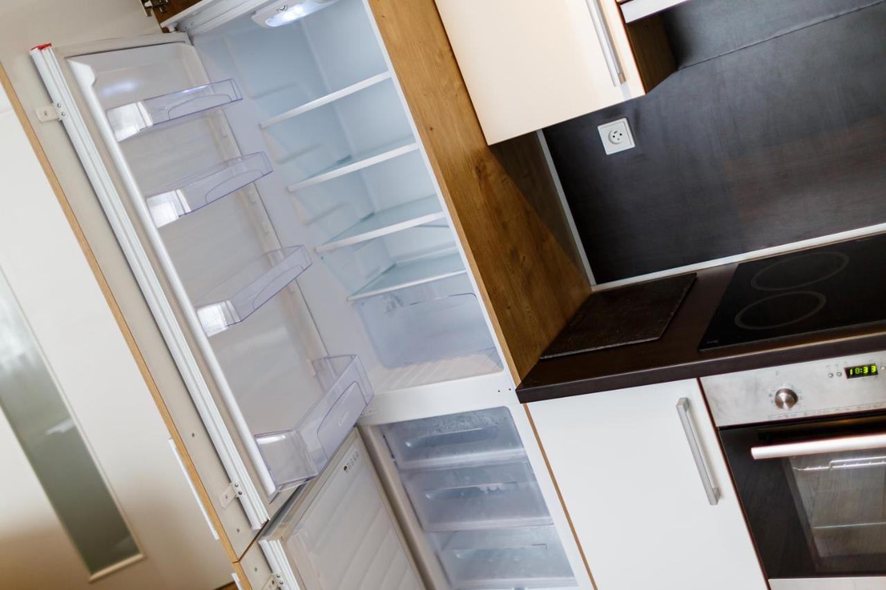 Golden Apartments Rezidence Nova Karolina ออสตราวา ภายนอก รูปภาพ