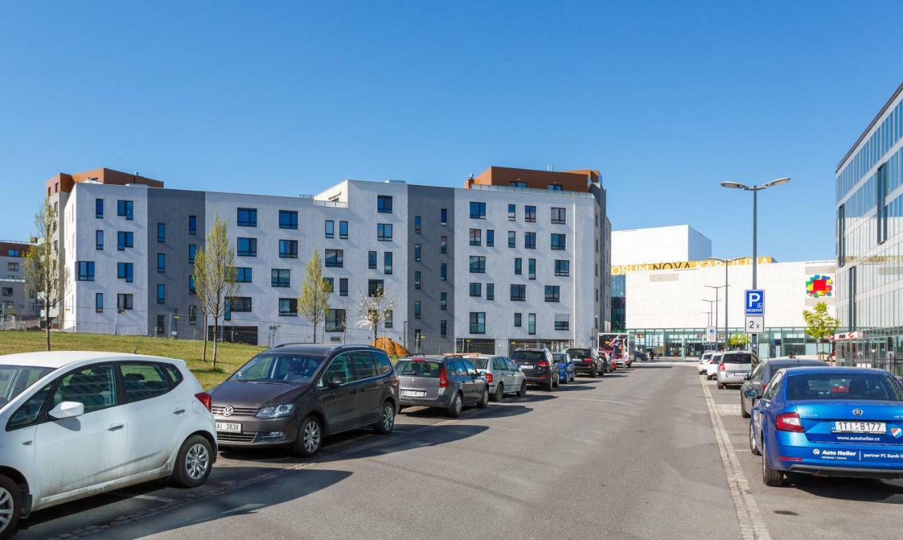 Golden Apartments Rezidence Nova Karolina ออสตราวา ภายนอก รูปภาพ